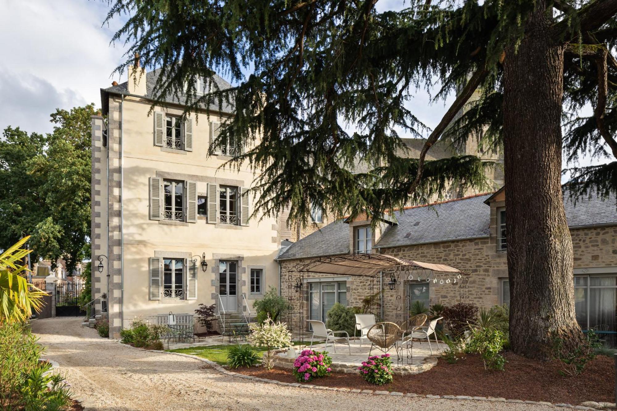 Clos Du Cedre - Chambres D'Hotes D'Exception, Luxury B&B A Dinan Kültér fotó